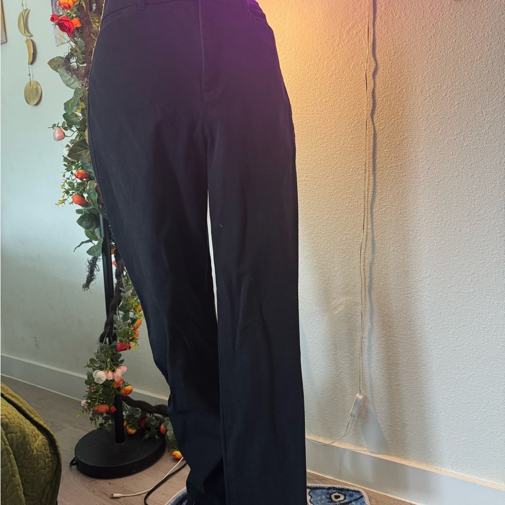 Women’s Black Pants